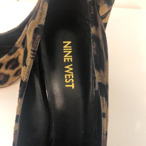Nine West Velvet Leopard Print Pumps - Picture 5 of 6
